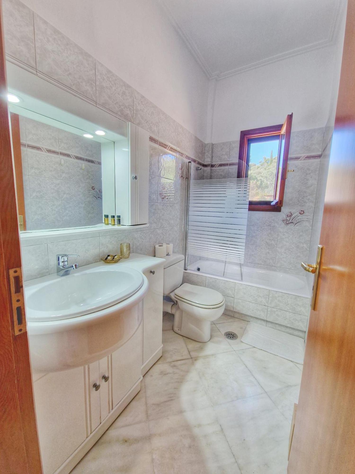 Majestic View Resort Nafpaktos Exterior foto